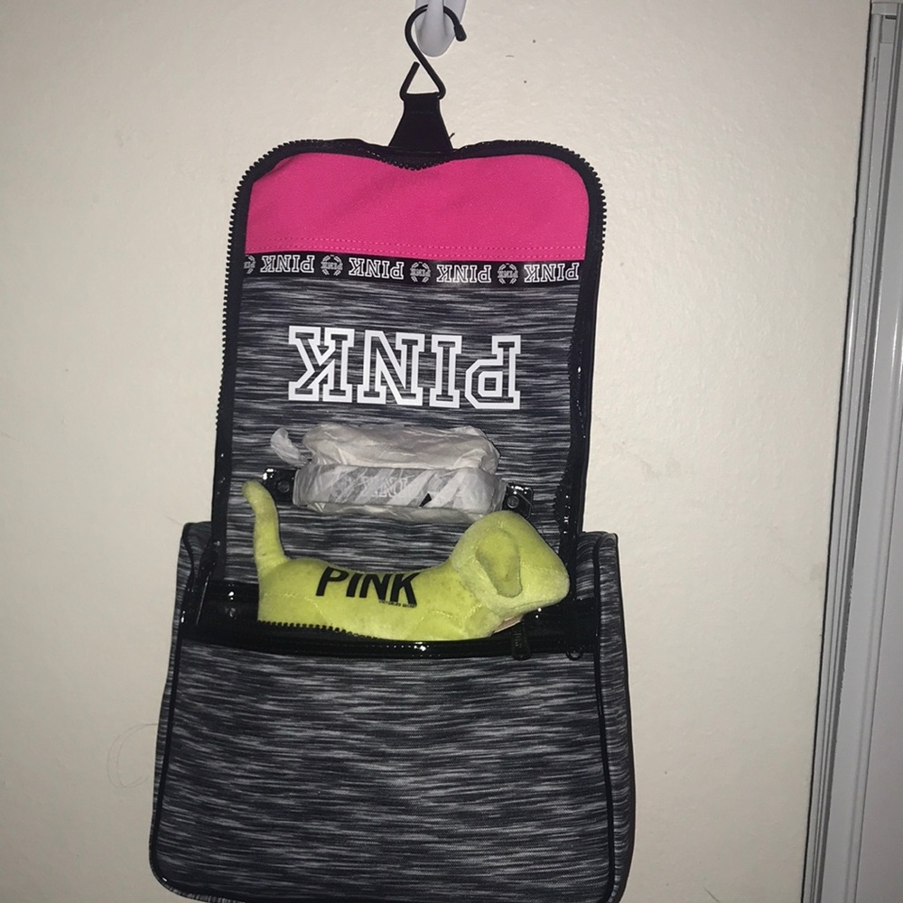 Victoria secret pink ShowerCady.DOGS NOT INCLUDED! - Picture 2 of 3